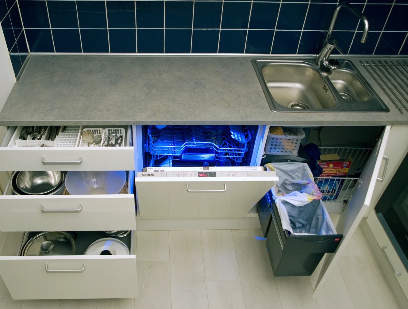 Dishwasher Leak Water Removal in Land O’ Lakes, FL